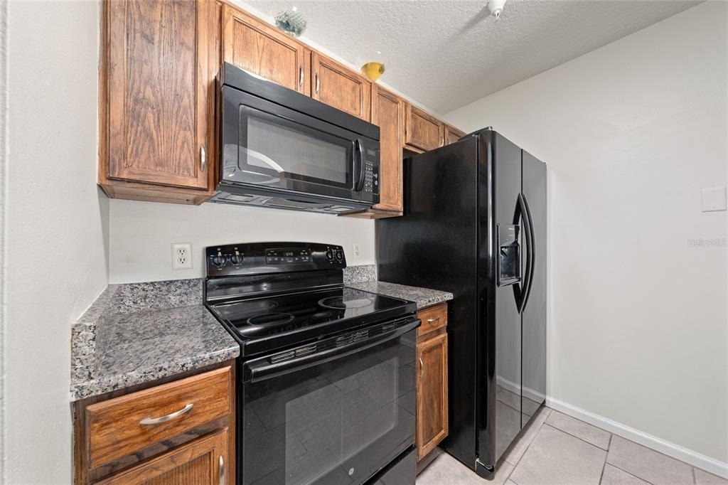 3930 Southpointe Drive - Photo 16