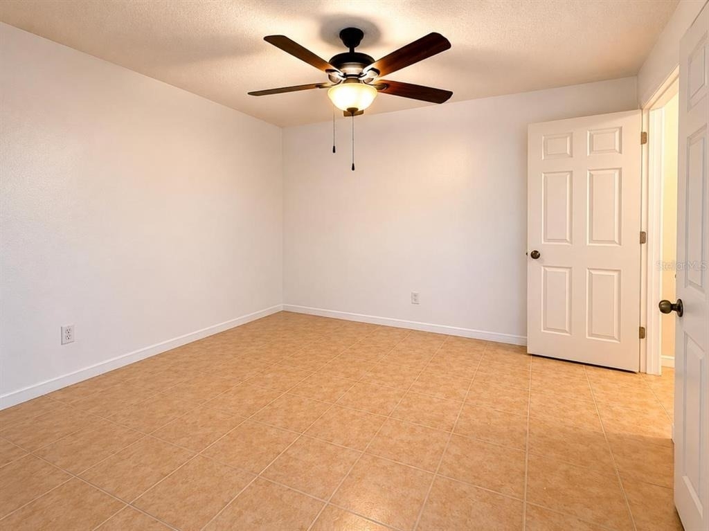 301 Clark Street - Photo 7