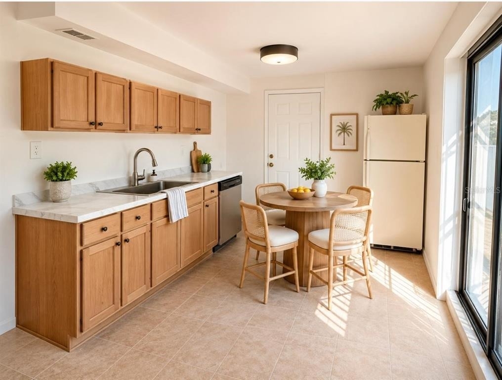 301 Clark Street - Photo 4