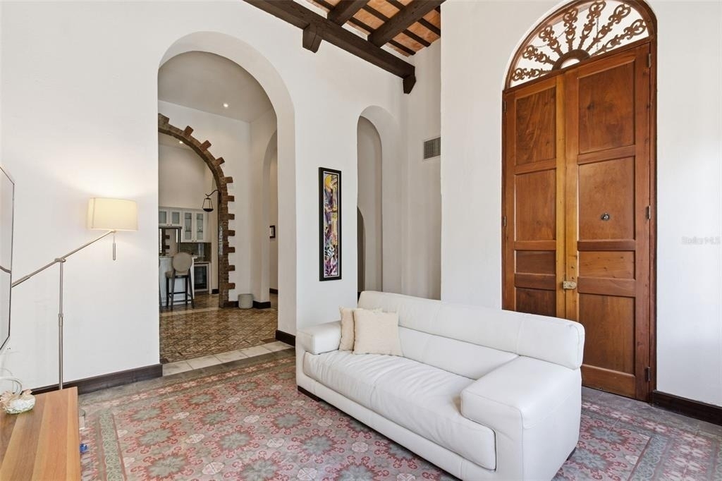 65 Calle San Francisco - Photo 1