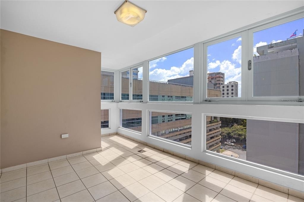 576 Ave. Arterial B, Coliseum Tower - Photo 13