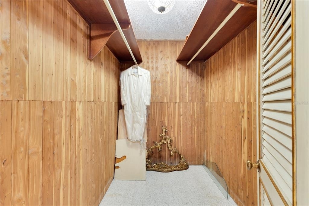 800 Ashford Avenue - Photo 22
