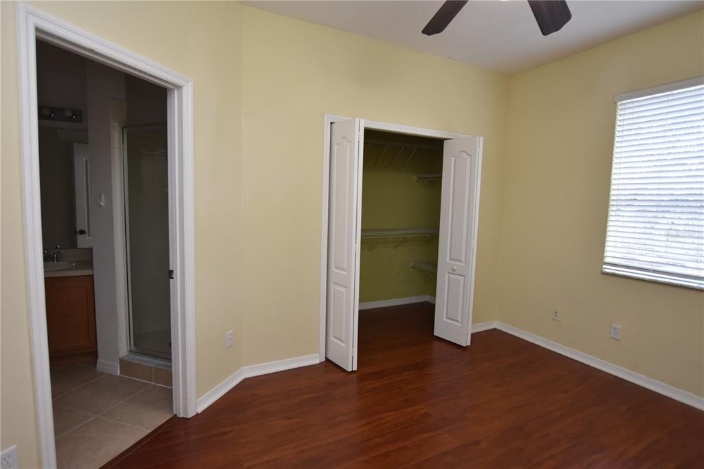 10832 Savannah Wood Drive - Photo 11