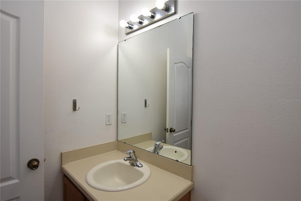 10832 Savannah Wood Drive - Photo 5