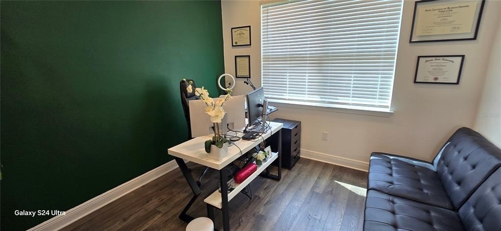 18410 Blue Heron Circle - Photo 33