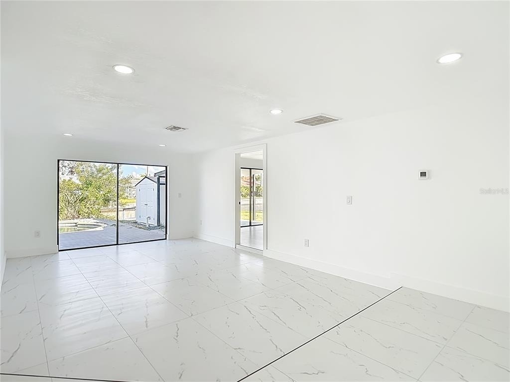 9920 San Mateo Way - Photo 8
