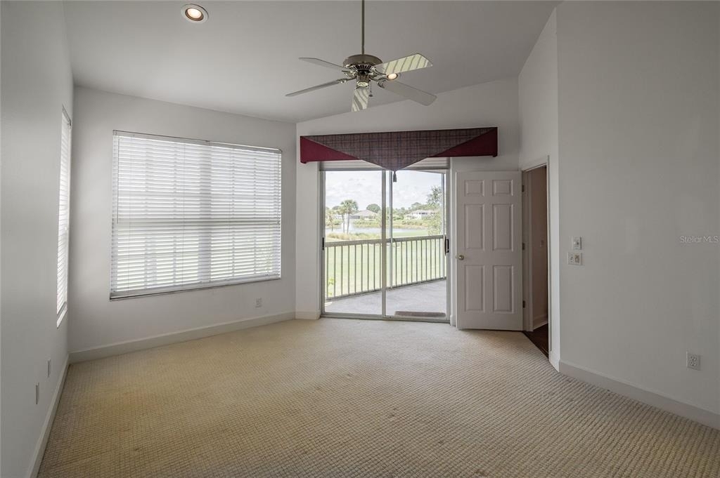 447 Enclave Place - Photo 18