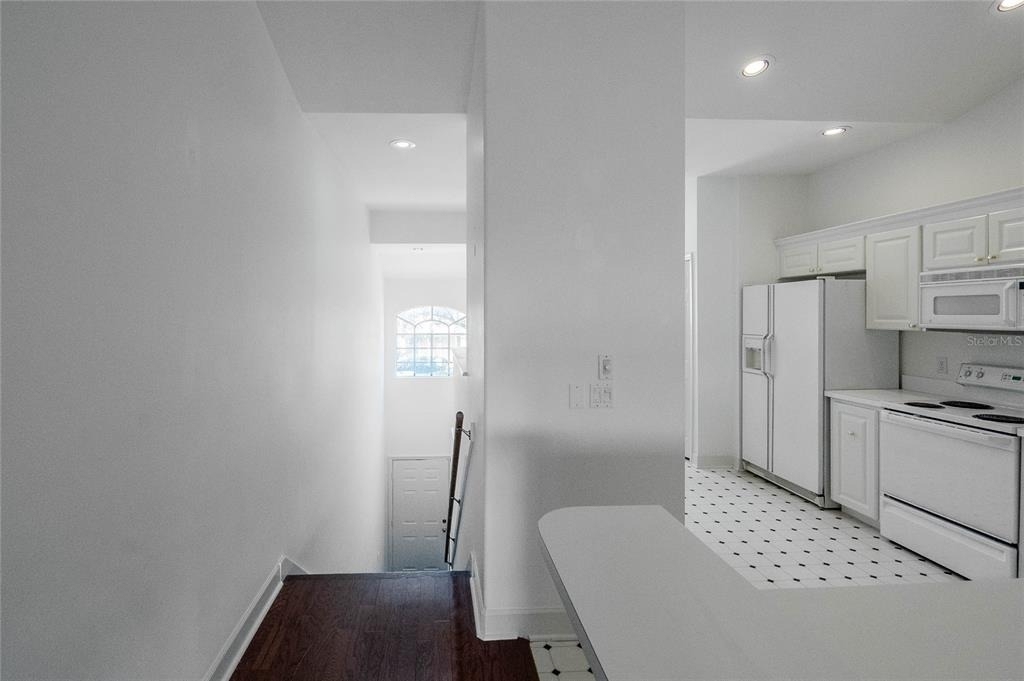447 Enclave Place - Photo 15