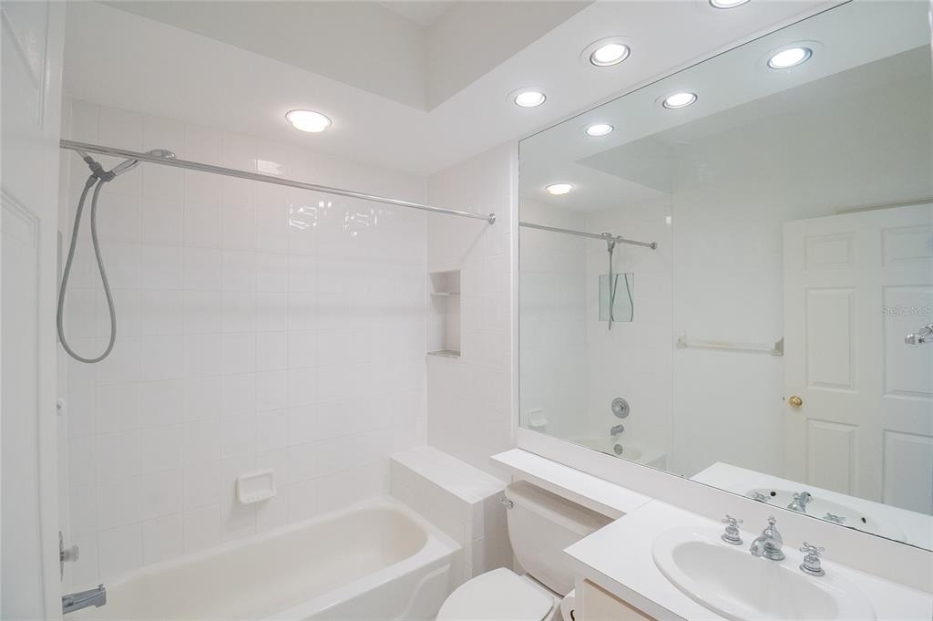 447 Enclave Place - Photo 27
