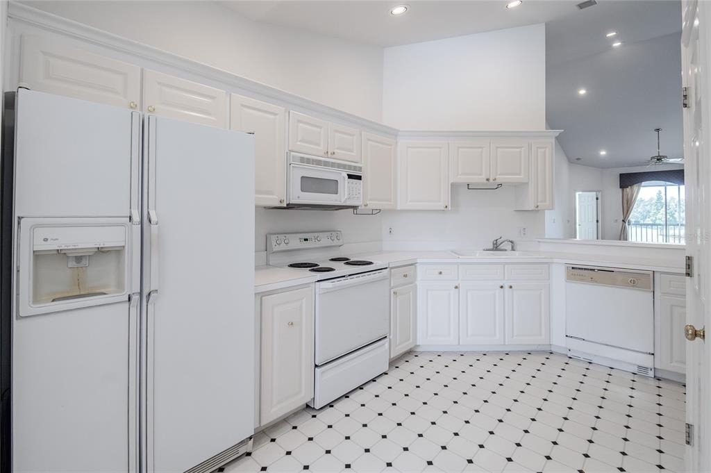 447 Enclave Place - Photo 13