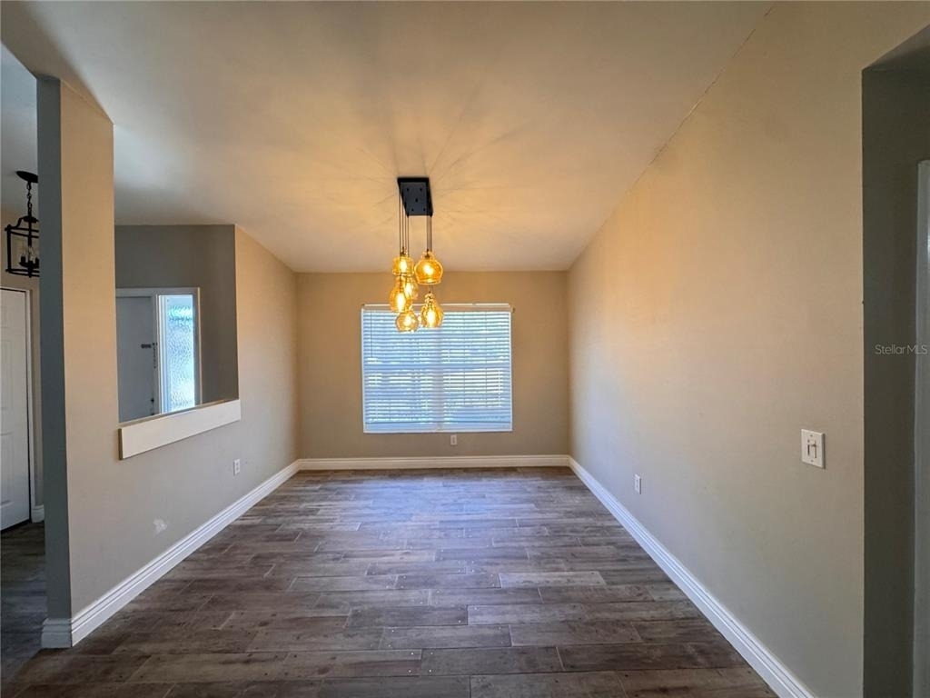 5619 Colonial Oaks Boulevard - Photo 5