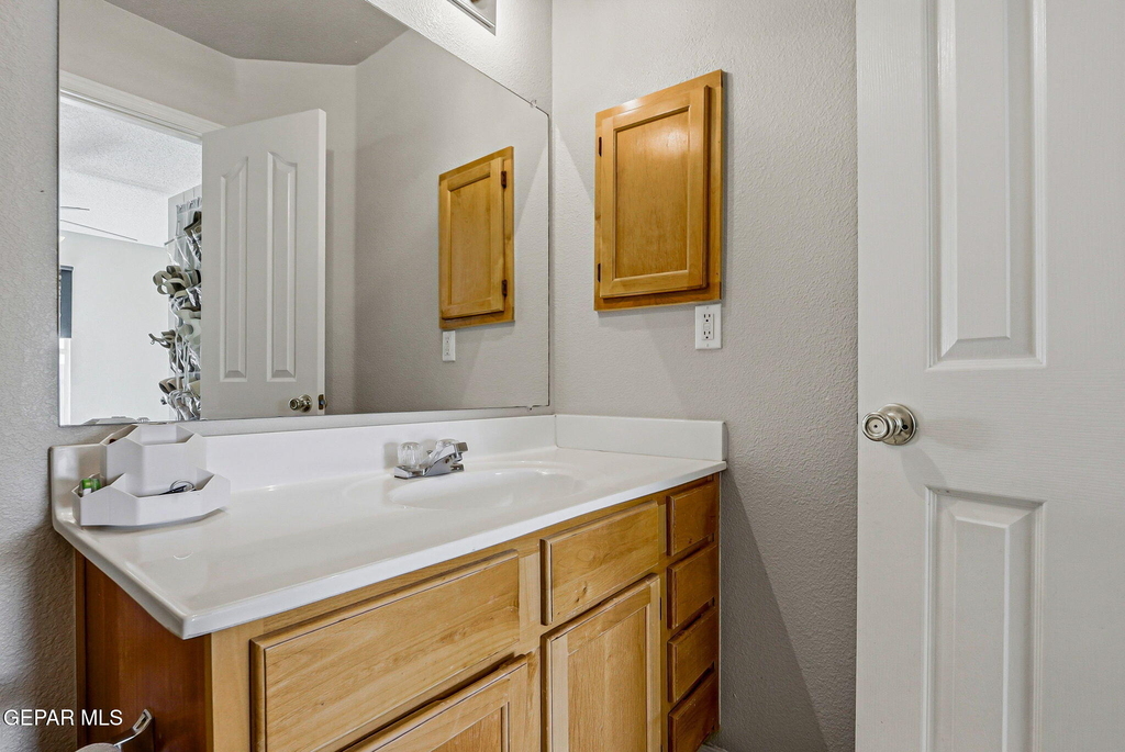 12928 Alfredo Apodaca Drive - Photo 33
