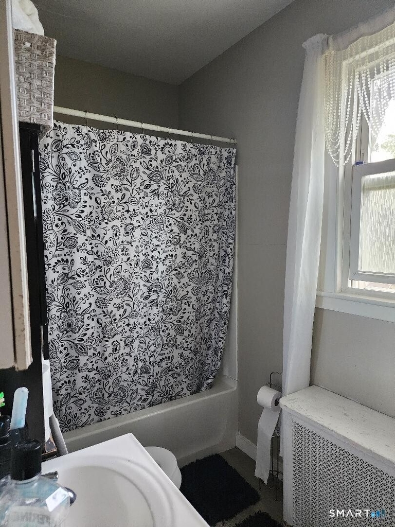 44 Bamford Avenue - Photo 10