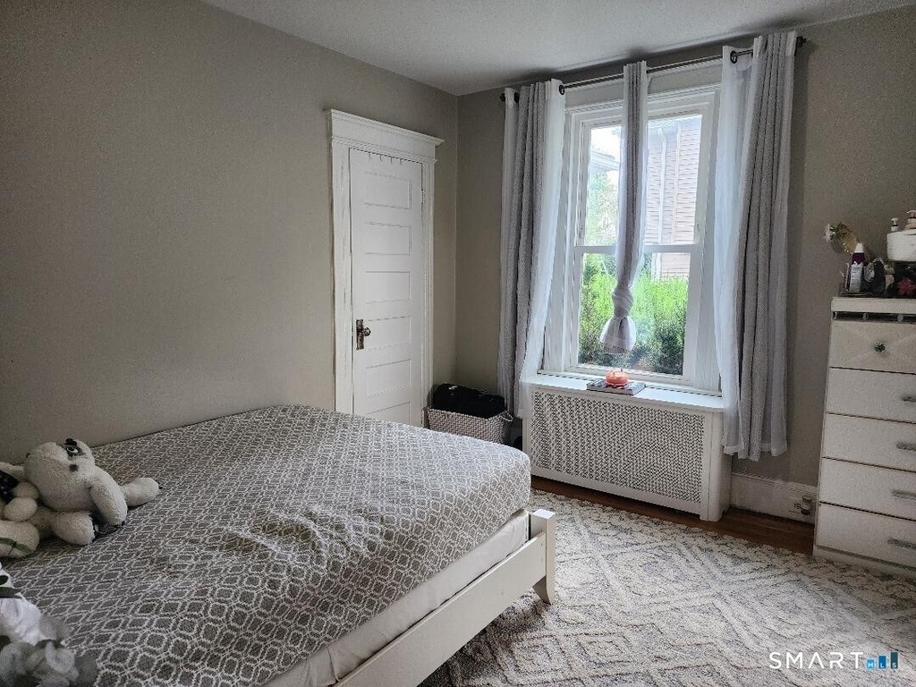 44 Bamford Avenue - Photo 7