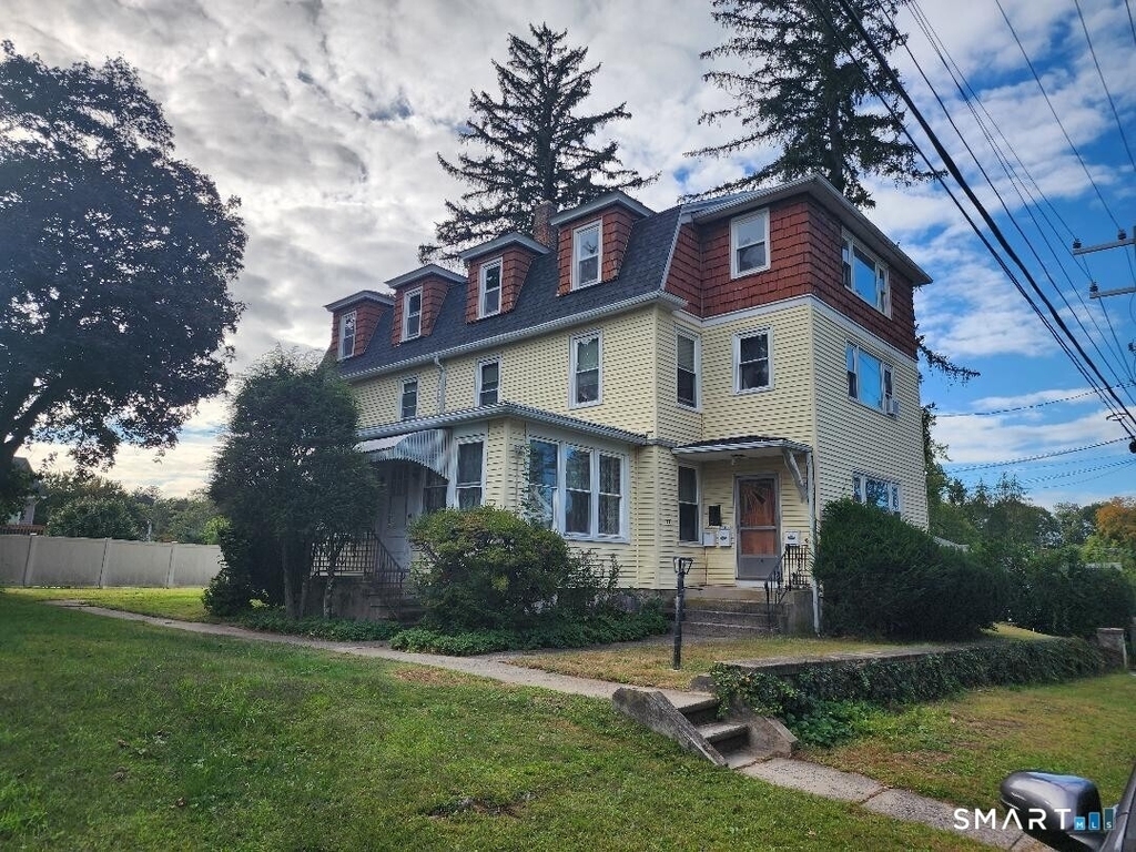 44 Bamford Avenue - Photo 0