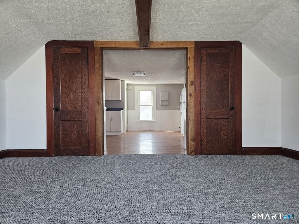 21 Sigourney Street - Photo 20