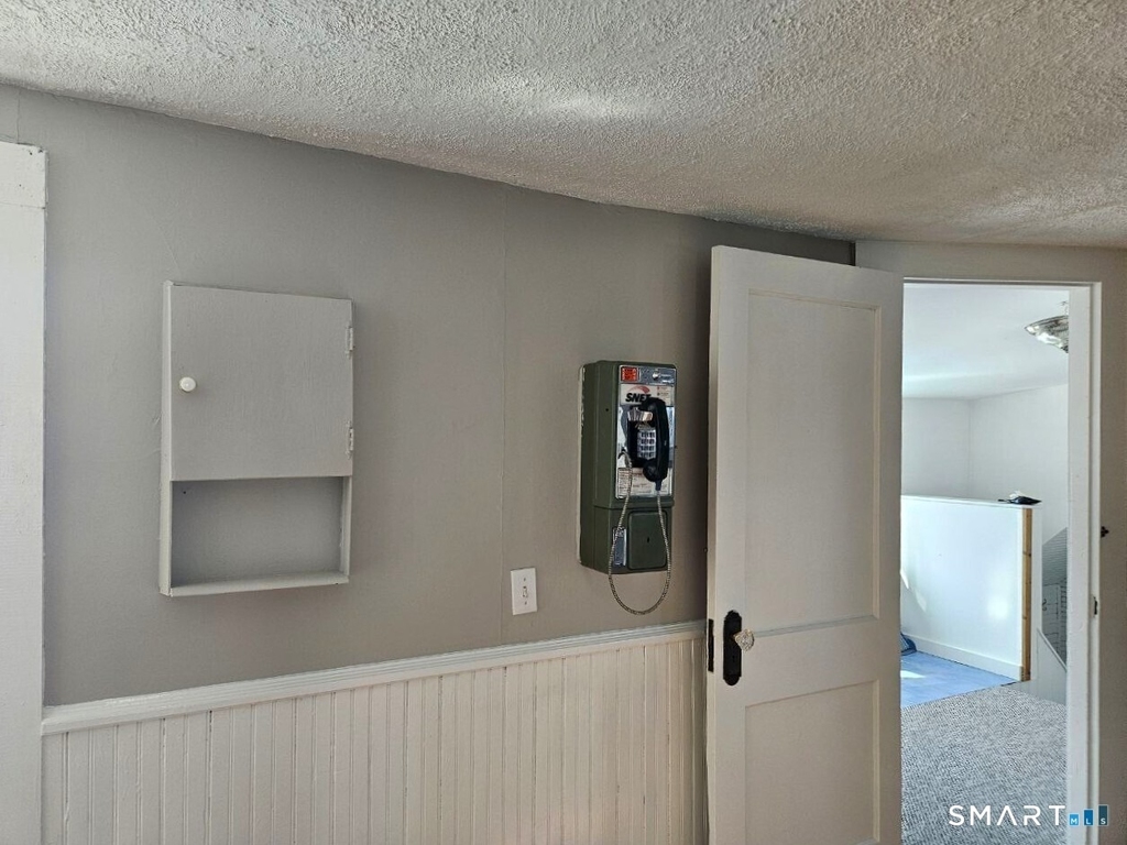 21 Sigourney Street - Photo 23