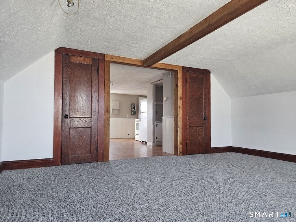 21 Sigourney Street - Photo 19