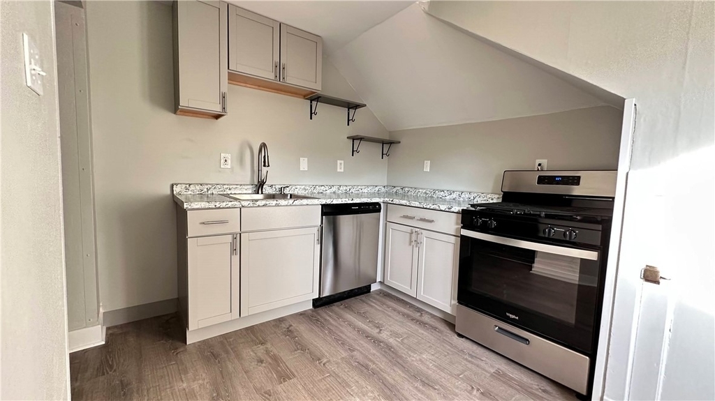222 Morewood Ave - Photo 7