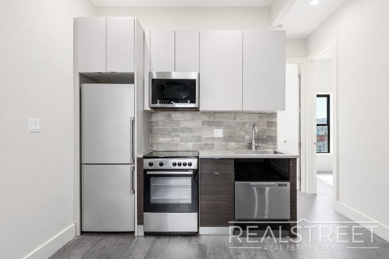 1159 Saint Johns Place - Photo 2