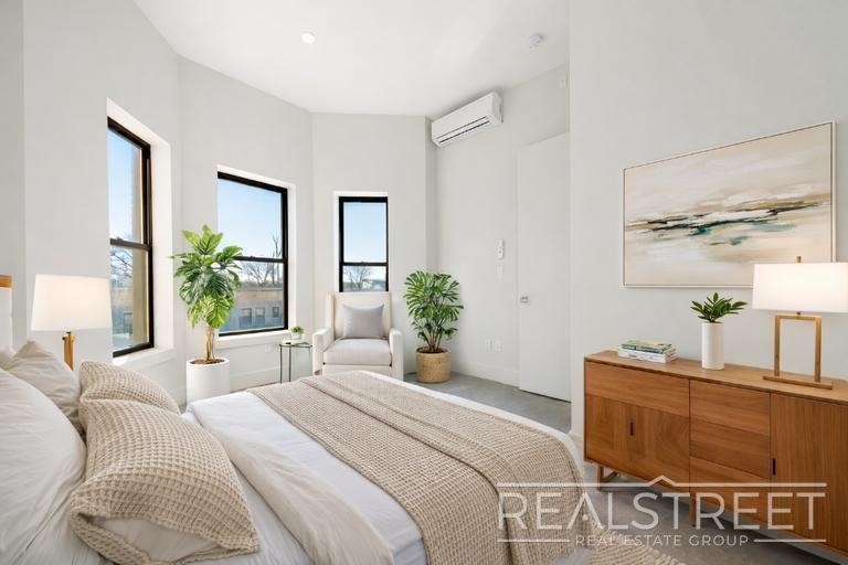 1159 Saint Johns Place - Photo 3
