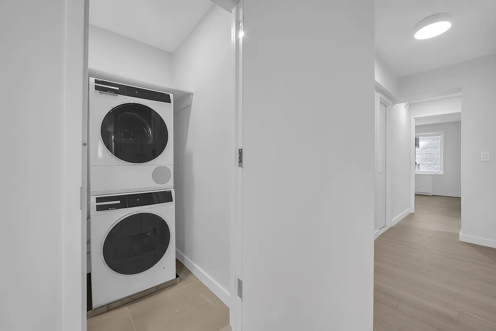 Copy of 165 East 66th Street, Unit 16a - Photo 12