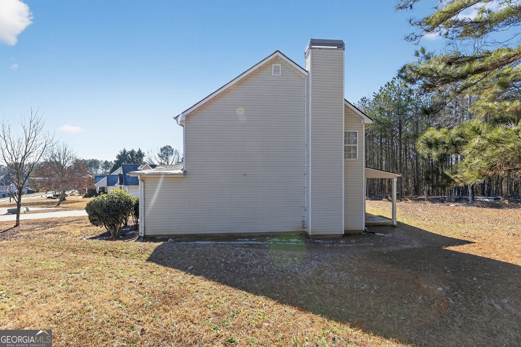 1136 Mason Lee Avenue - Photo 2