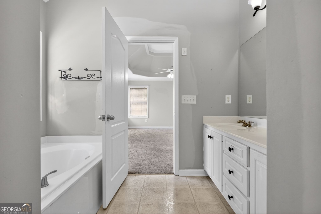 1136 Mason Lee Avenue - Photo 28