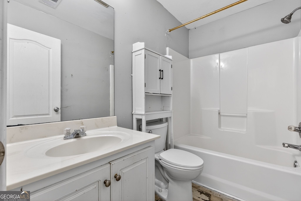 1136 Mason Lee Avenue - Photo 23