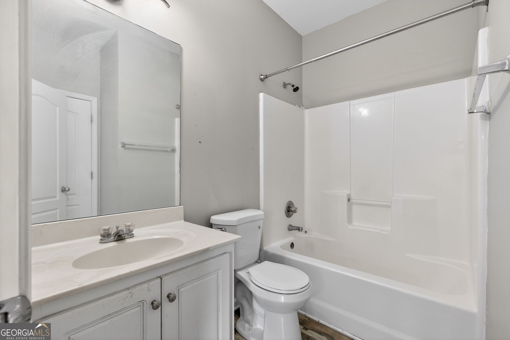 1136 Mason Lee Avenue - Photo 25