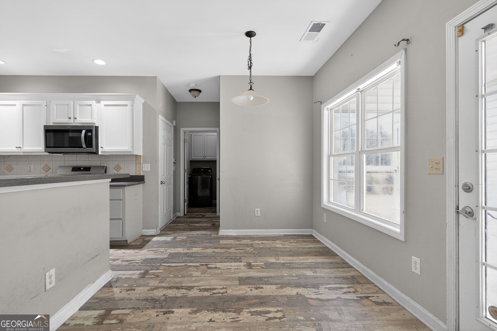 1136 Mason Lee Avenue - Photo 18