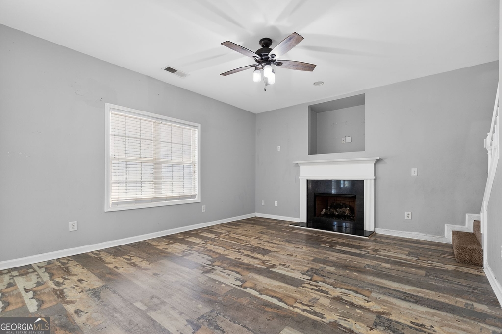 1136 Mason Lee Avenue - Photo 9