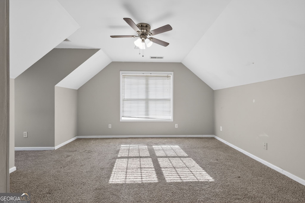 1136 Mason Lee Avenue - Photo 30