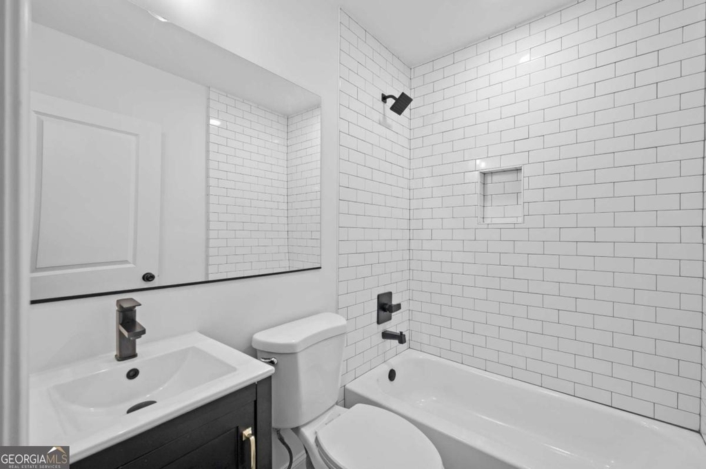 405 4th Street Ne - Photo 7