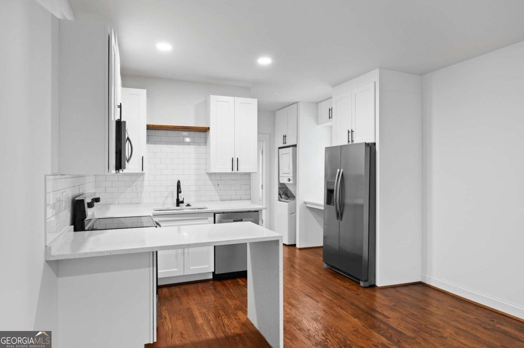 405 4th Street Ne - Photo 4
