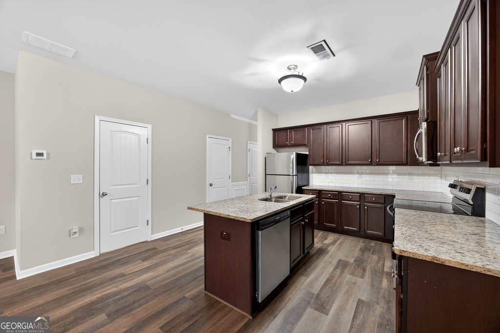 4497 Ravenwood Drive - Photo 5
