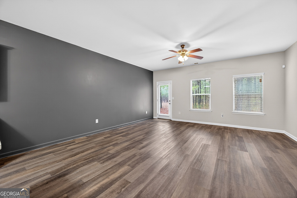 4497 Ravenwood Drive - Photo 9