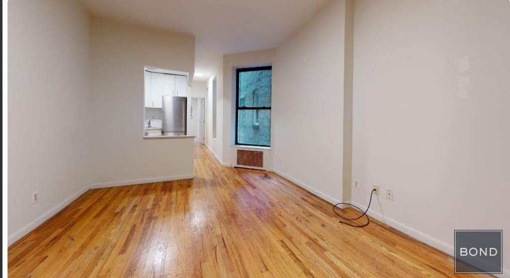 East 85th  Street - Photo 1