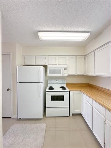4748 Old Bent Tree Lane - Photo 2