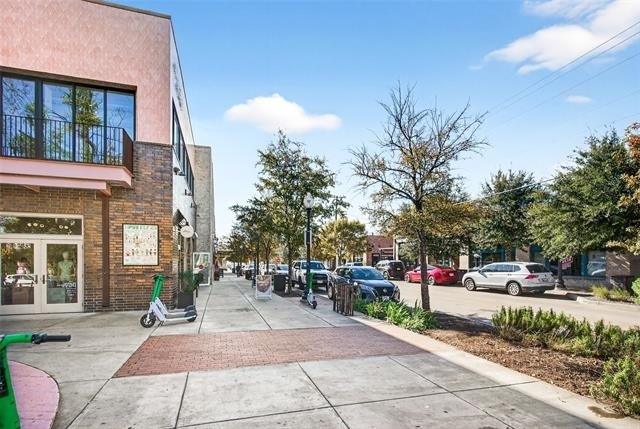 439 W 9th Street - Photo 24