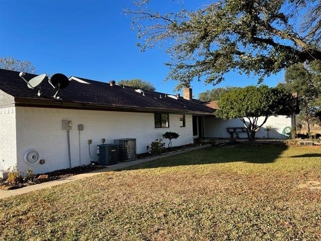 7380 Fm 424 - Photo 1