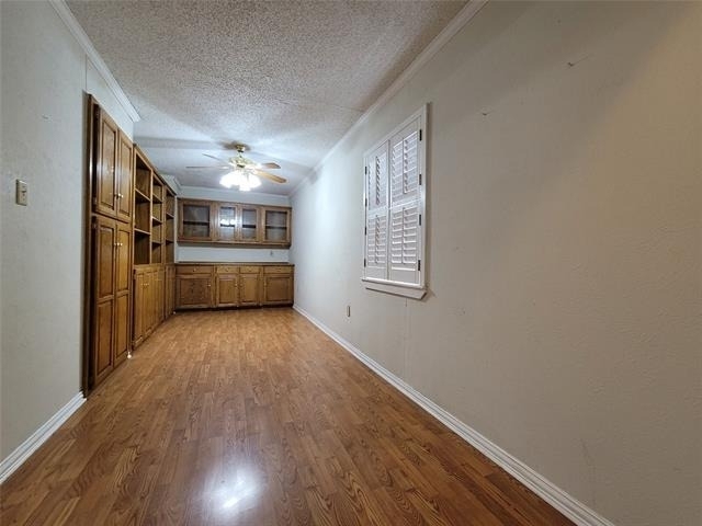 738 Hawthorne Lane - Photo 11