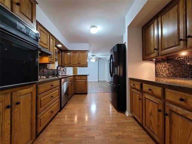738 Hawthorne Lane - Photo 8