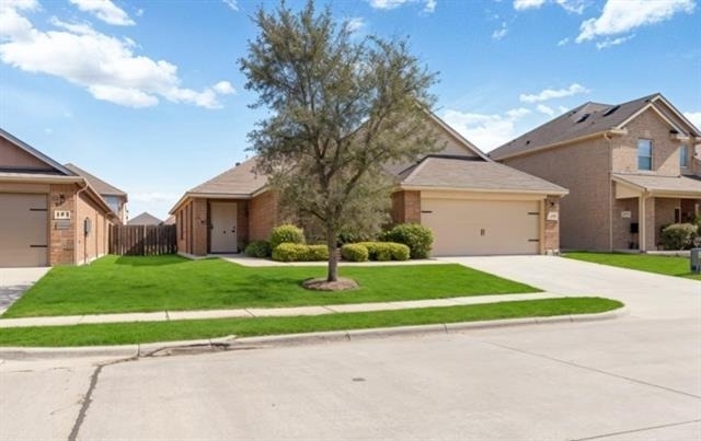 1450 Arabella Avenue - Photo 1