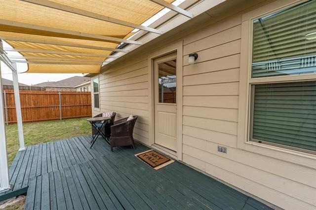 771 Bayonet Street - Photo 18