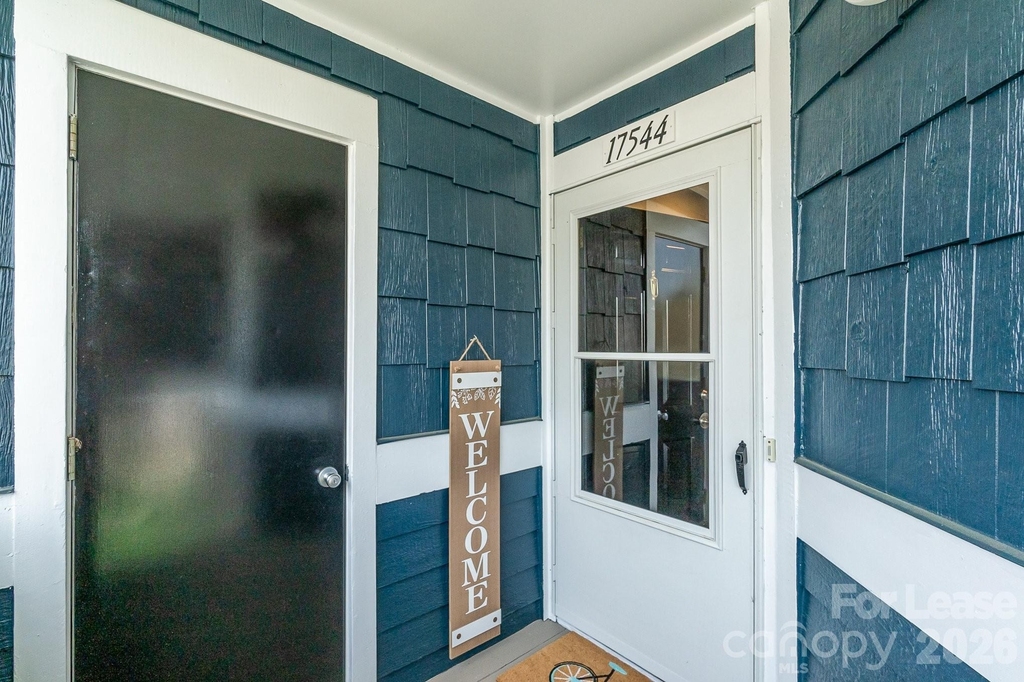 17544 Tuscany Lane - Photo 2