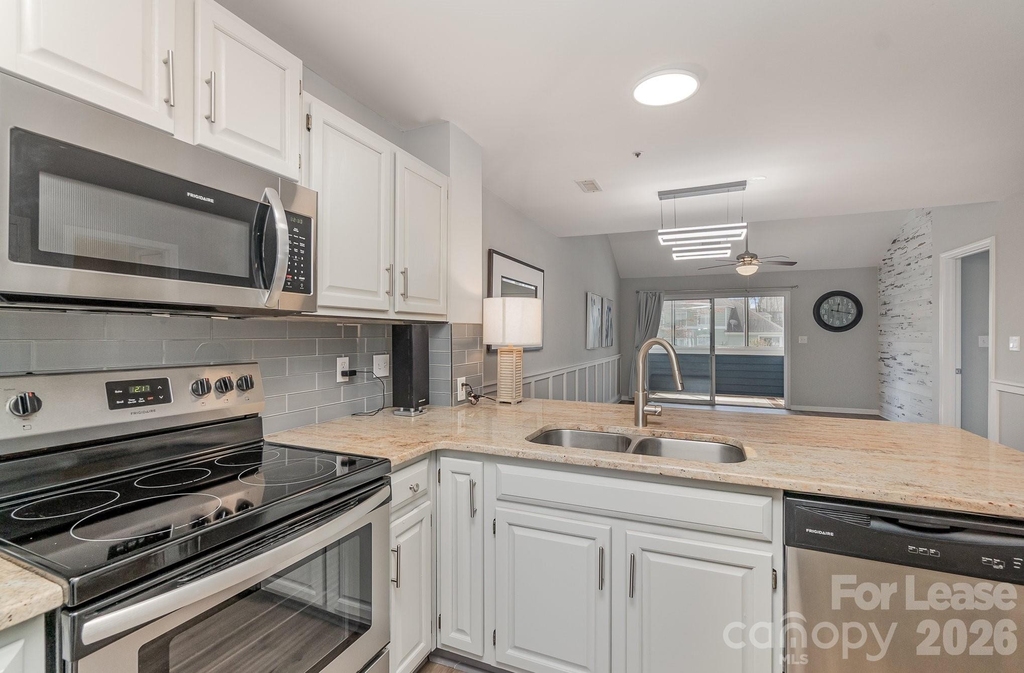 17544 Tuscany Lane - Photo 7