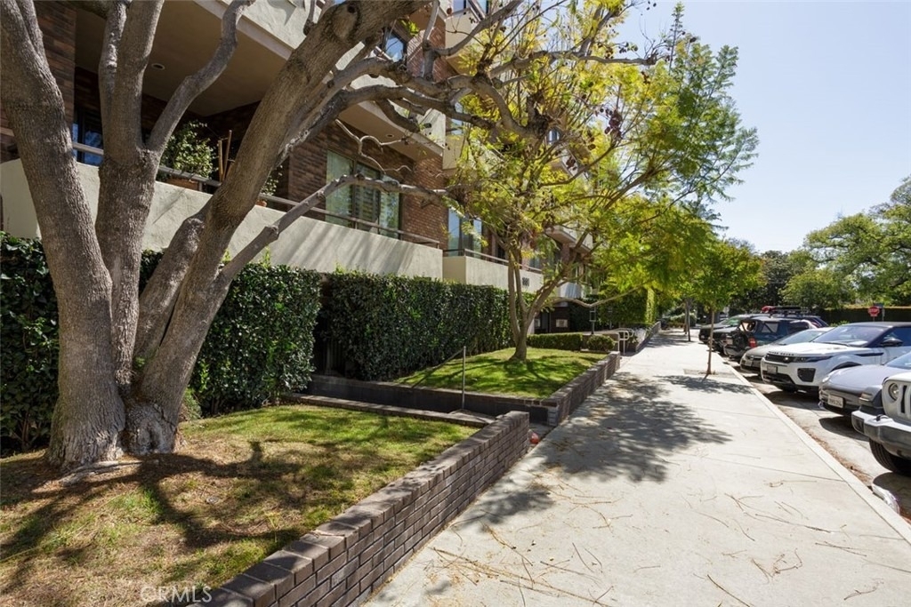 1880 Veteran Avenue - Photo 27