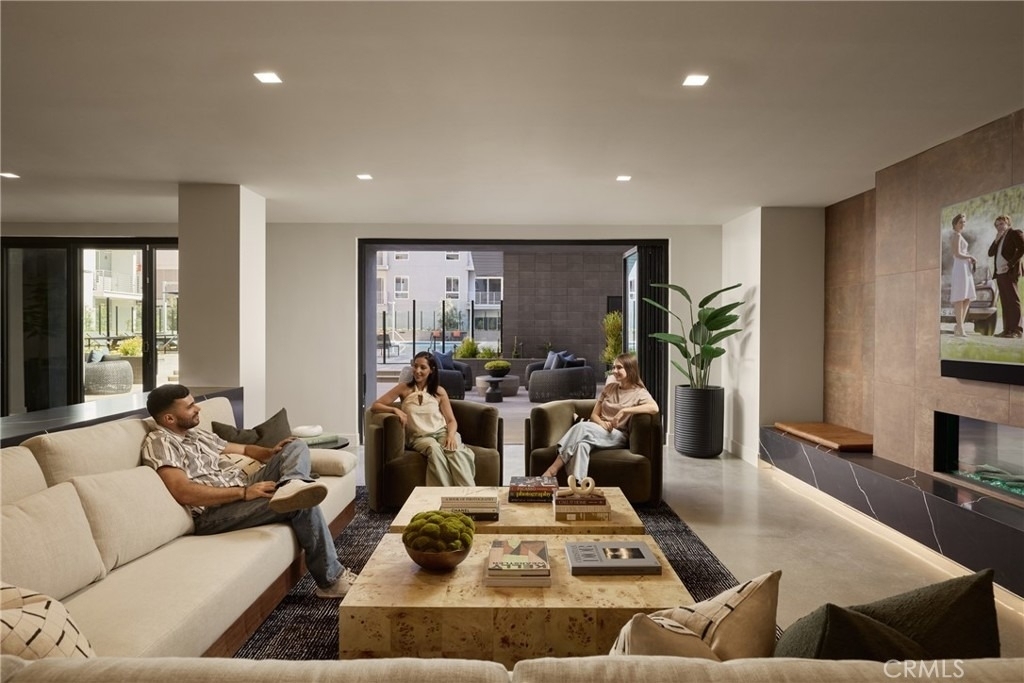 21010 Erwin Street - Photo 33