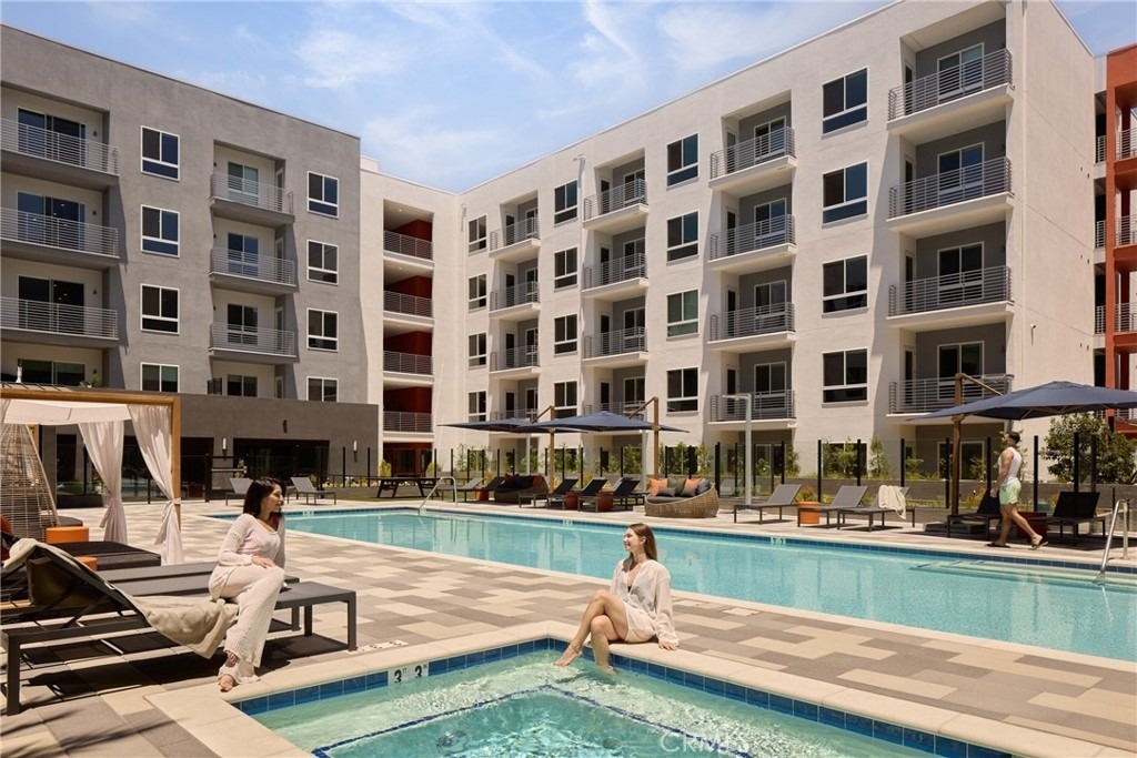 21010 Erwin Street - Photo 7